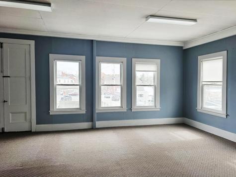76 Main Street Newcastle ME 04553