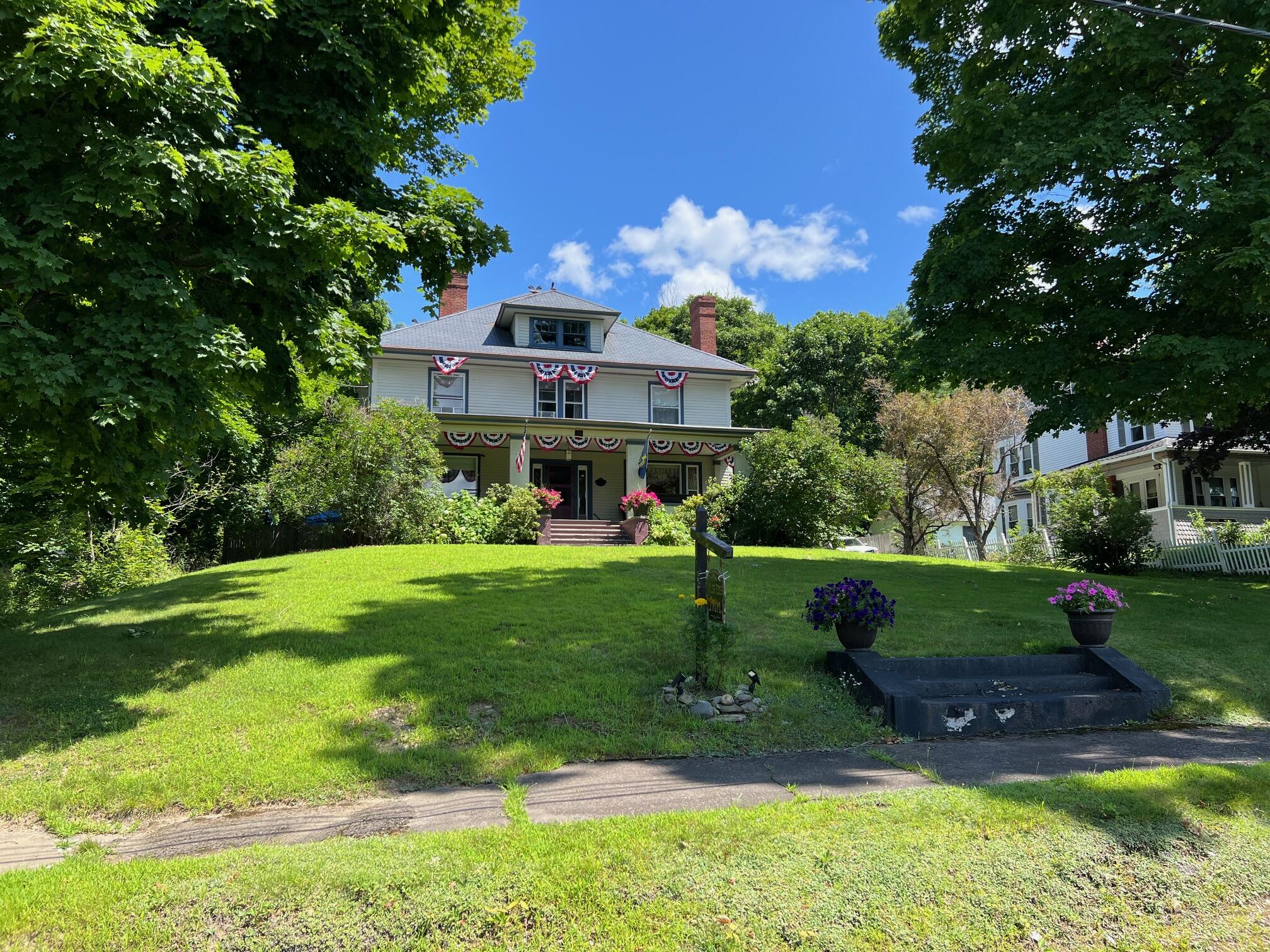 20 High Street Dexter ME 04930