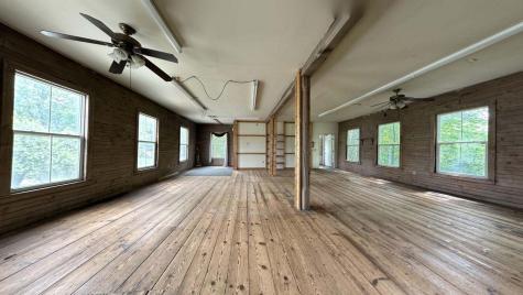 5 Starks Road New Sharon ME 04955