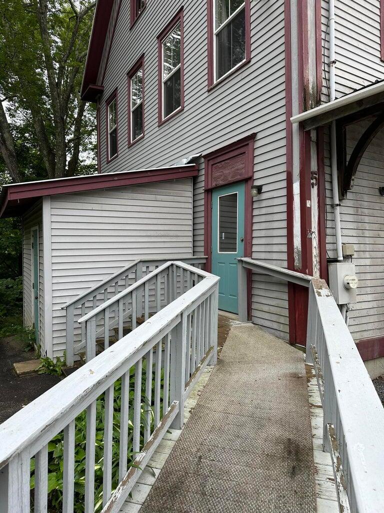 5 Starks Road New Sharon ME 04955