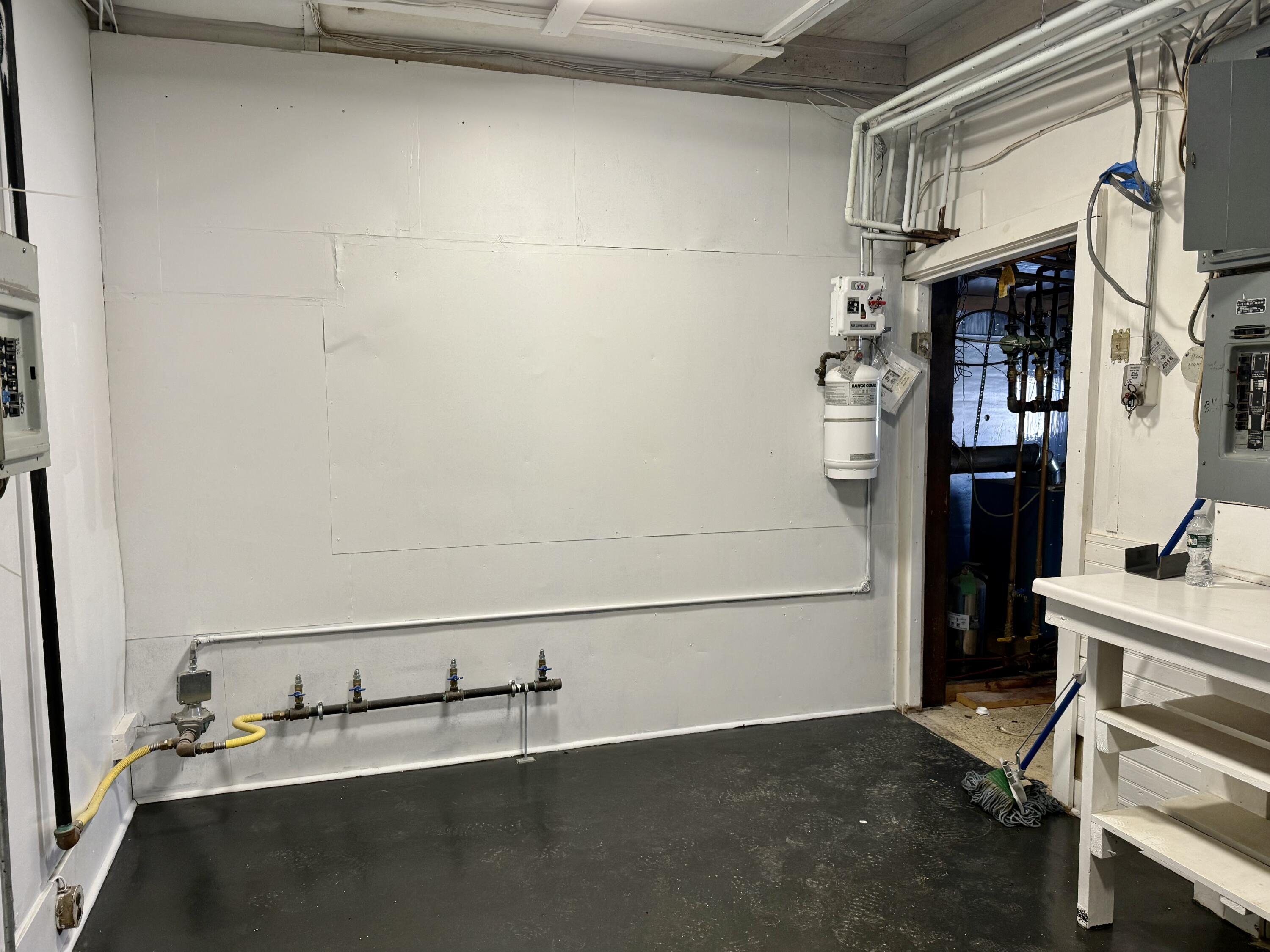 54 W Main Street Vinalhaven ME 04863