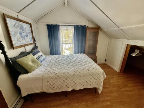 54 W Main Street Vinalhaven ME 04863