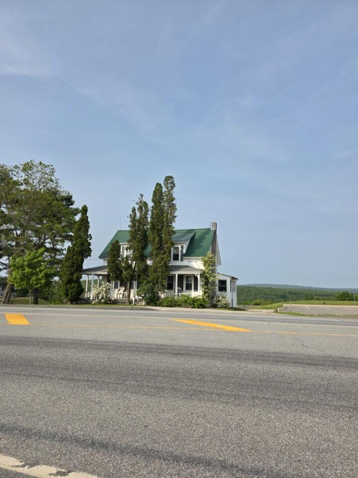 167 Main Street Oxford ME 04270