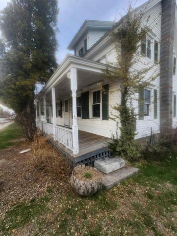167 Main Street Oxford ME 04270