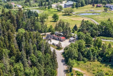 40 North Road Swans Island ME 04685