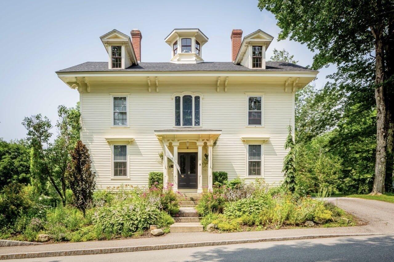 10 Church Street Stockton Springs ME 04981