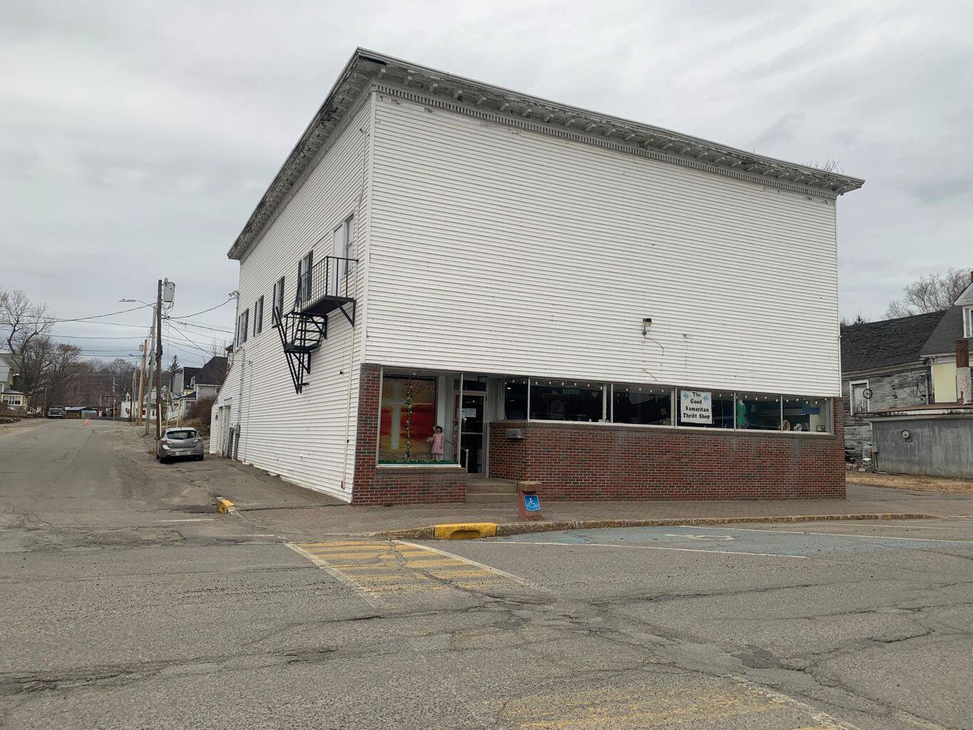 140 Penobscot Avenue Millinocket ME 04462