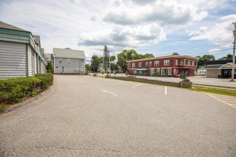 557 Hammond Street Bangor ME 04401