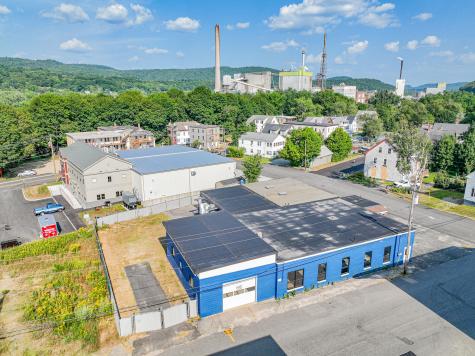 70 Essex Avenue Rumford ME 04276