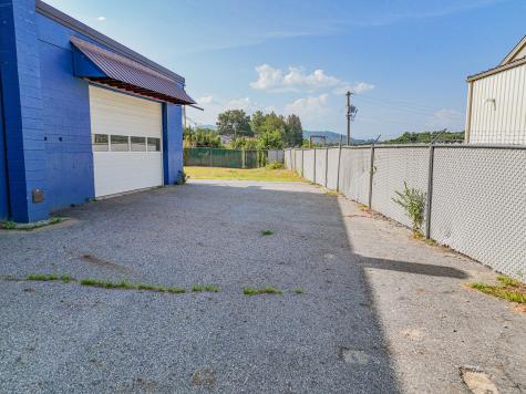 70 Essex Avenue Rumford ME 04276