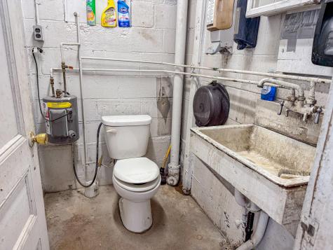 70 Essex Avenue Rumford ME 04276