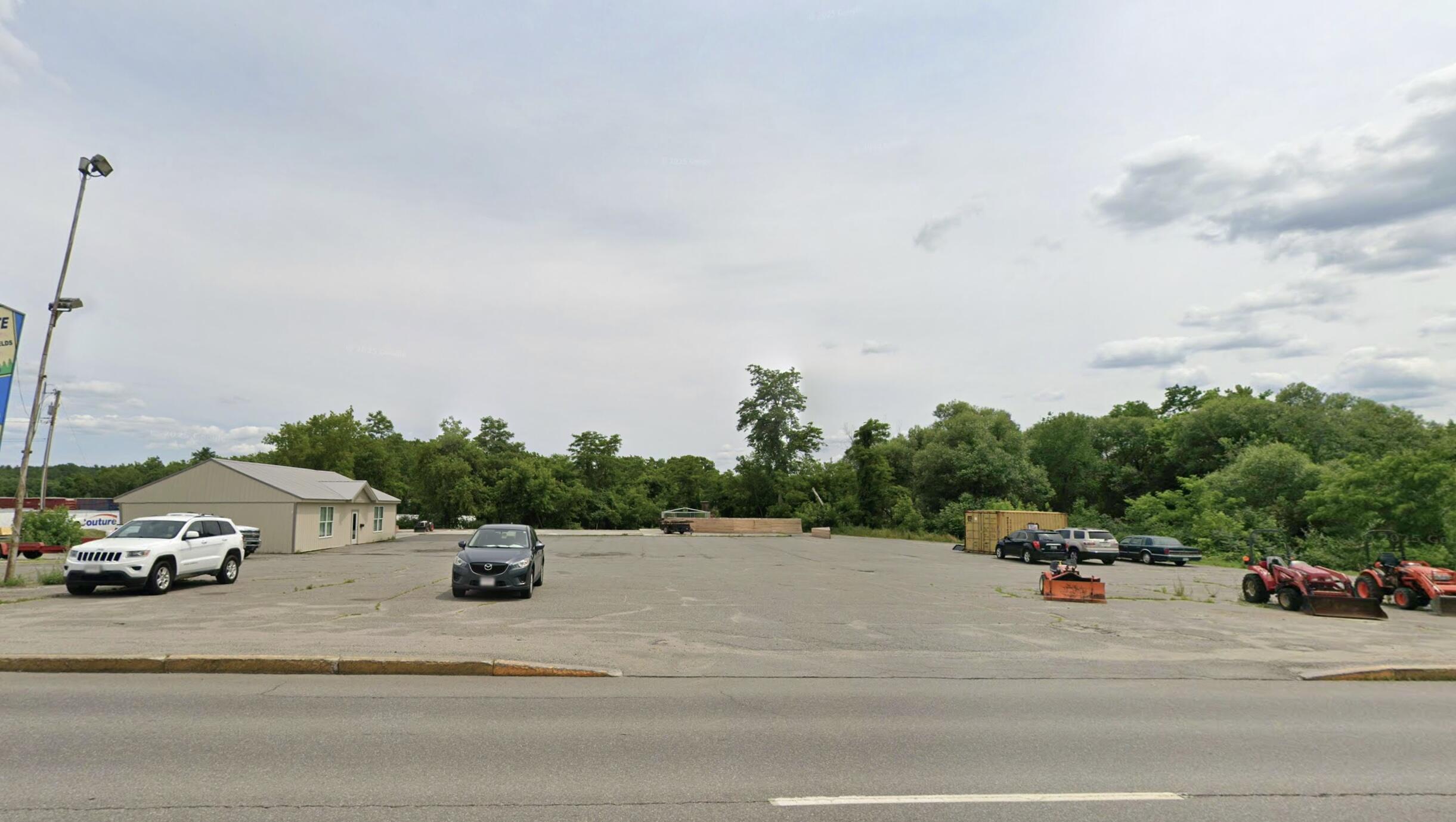 Waterville ME, 221-223 College Avenue