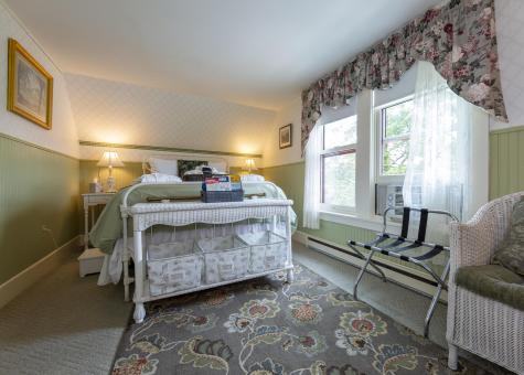 16 Roberts Avenue Bar Harbor ME 04609