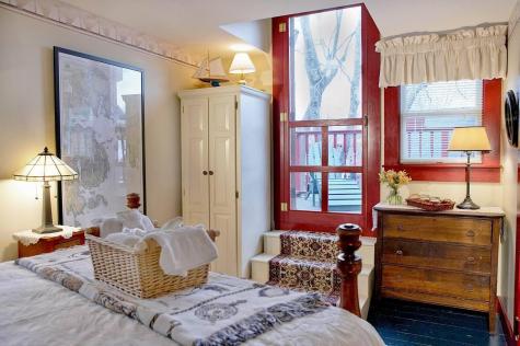 16 Roberts Avenue Bar Harbor ME 04609