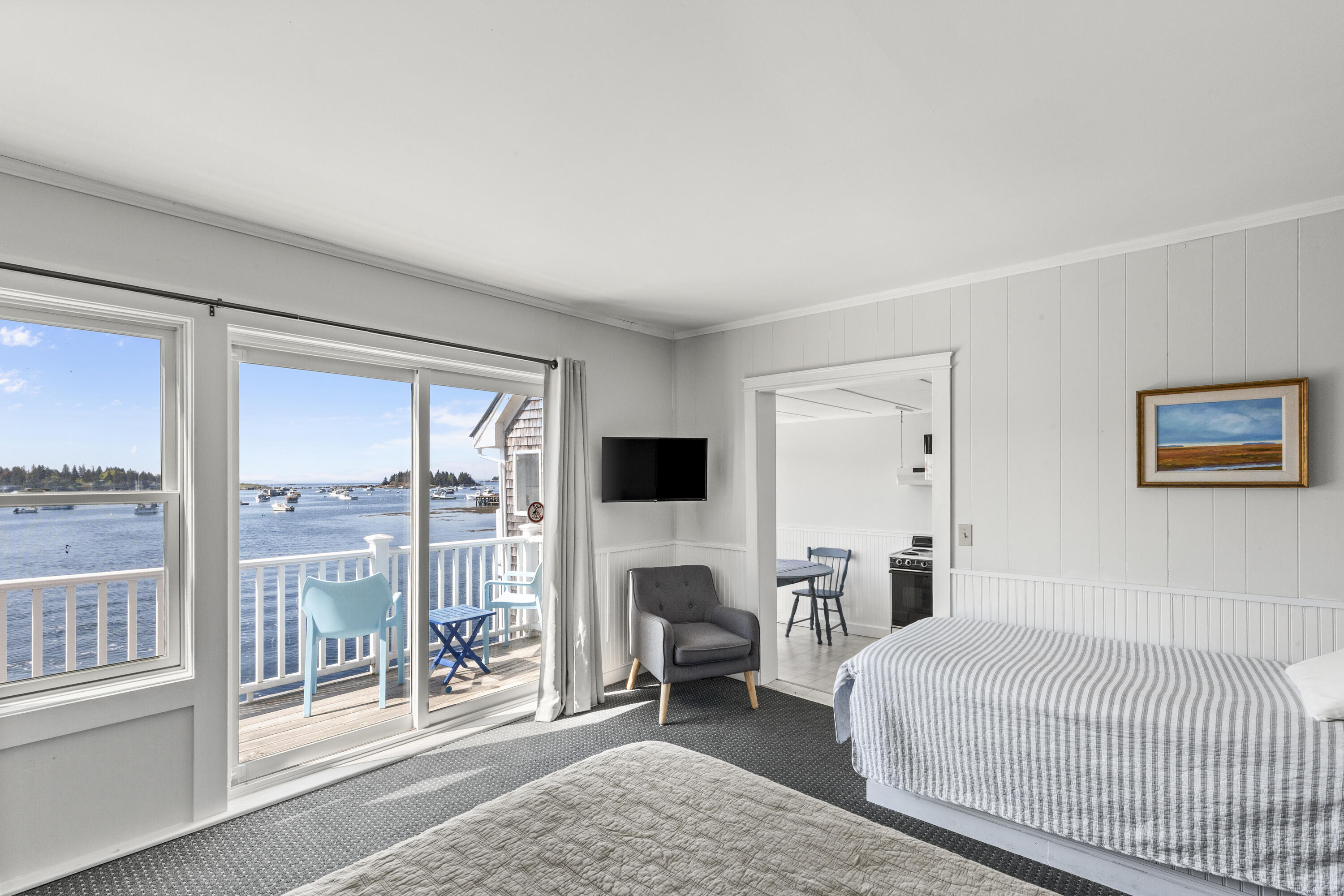 15 Main Street Vinalhaven ME 04863