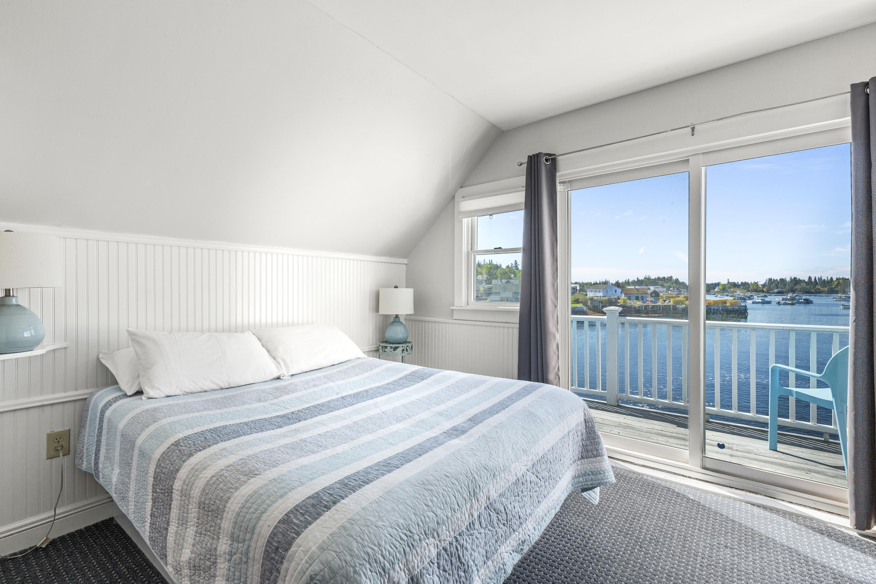 15 Main Street Vinalhaven ME 04863