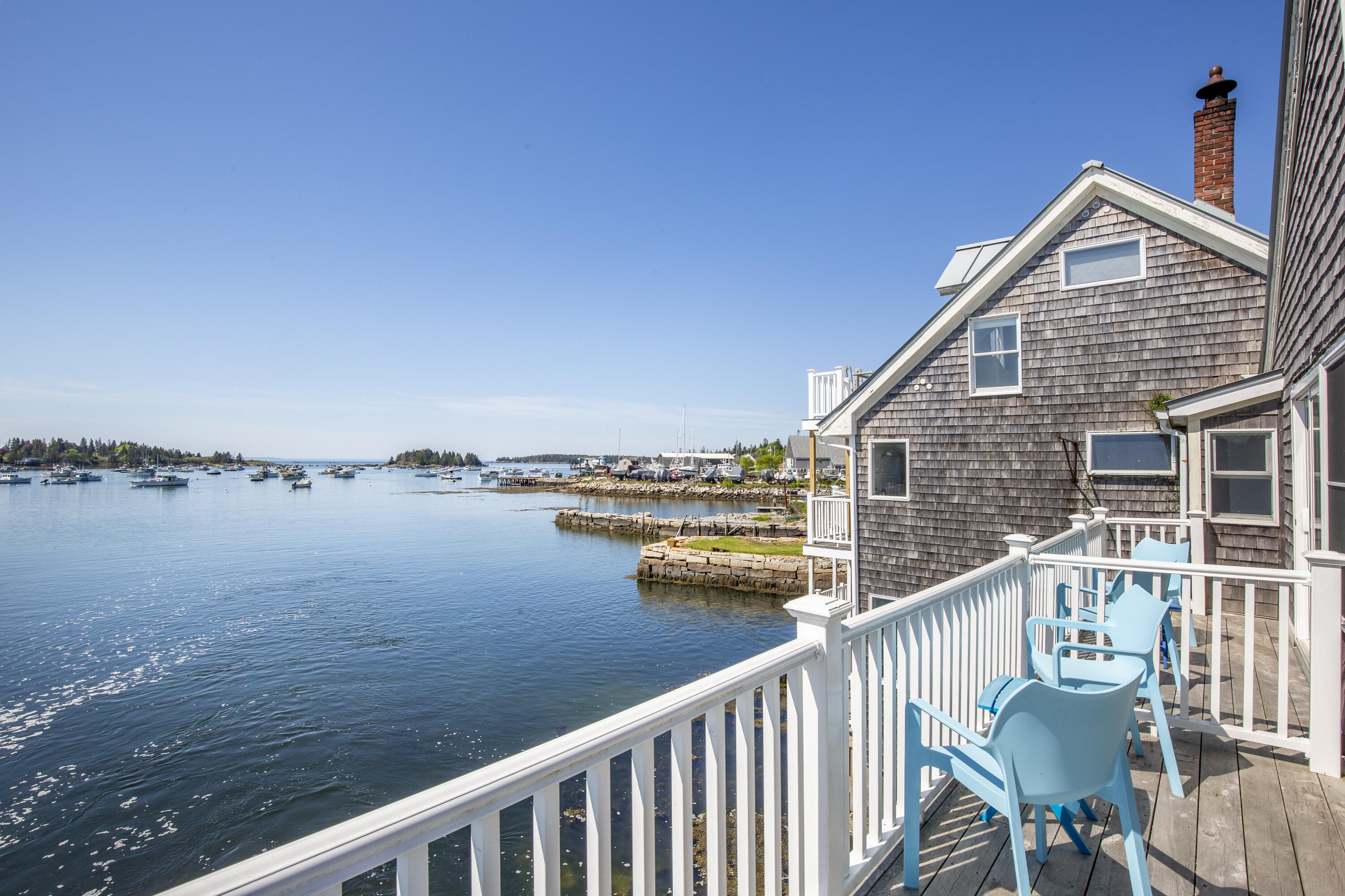 15 Main Street Vinalhaven ME 04863