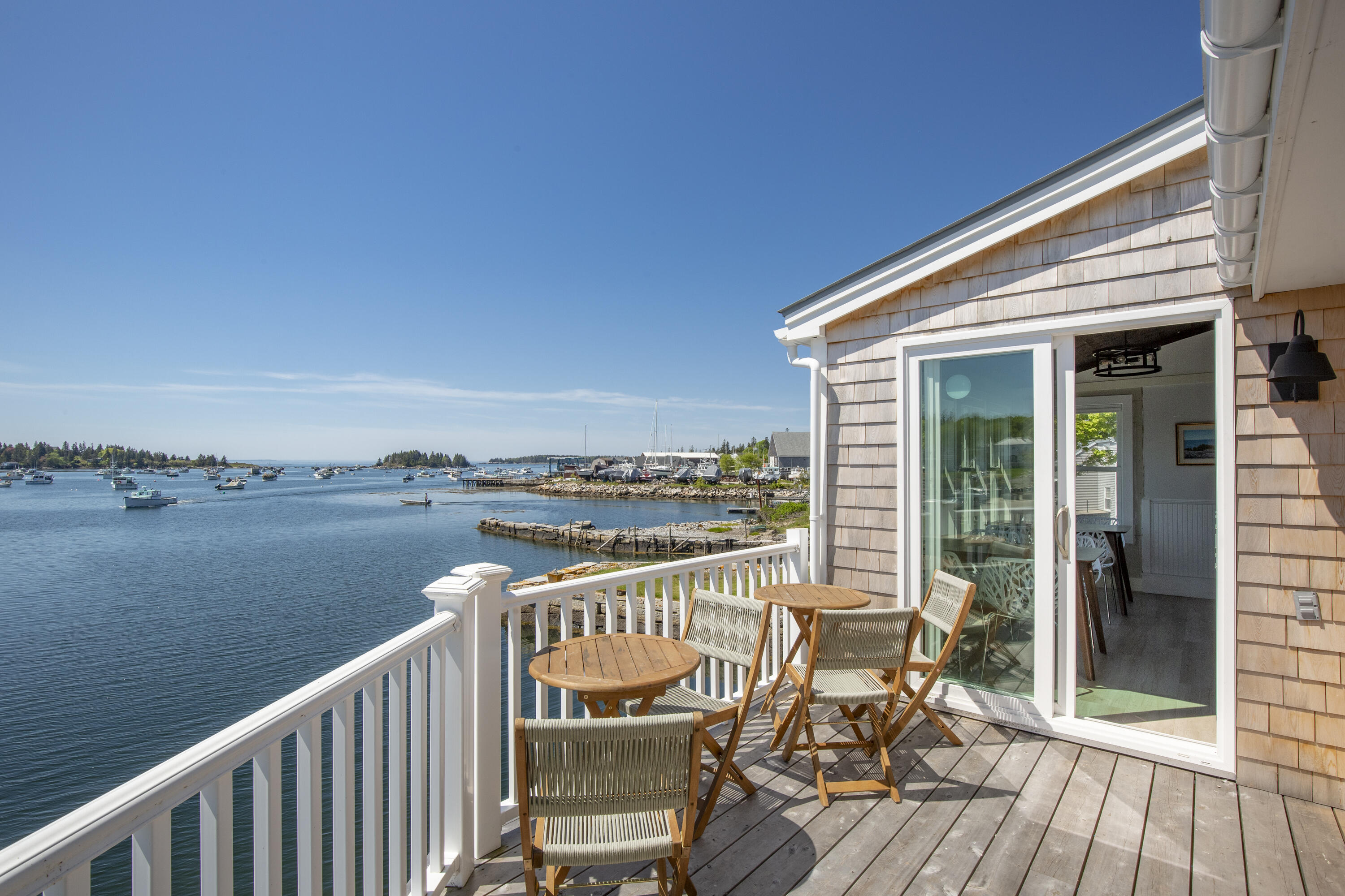 15 Main Street Vinalhaven ME 04863