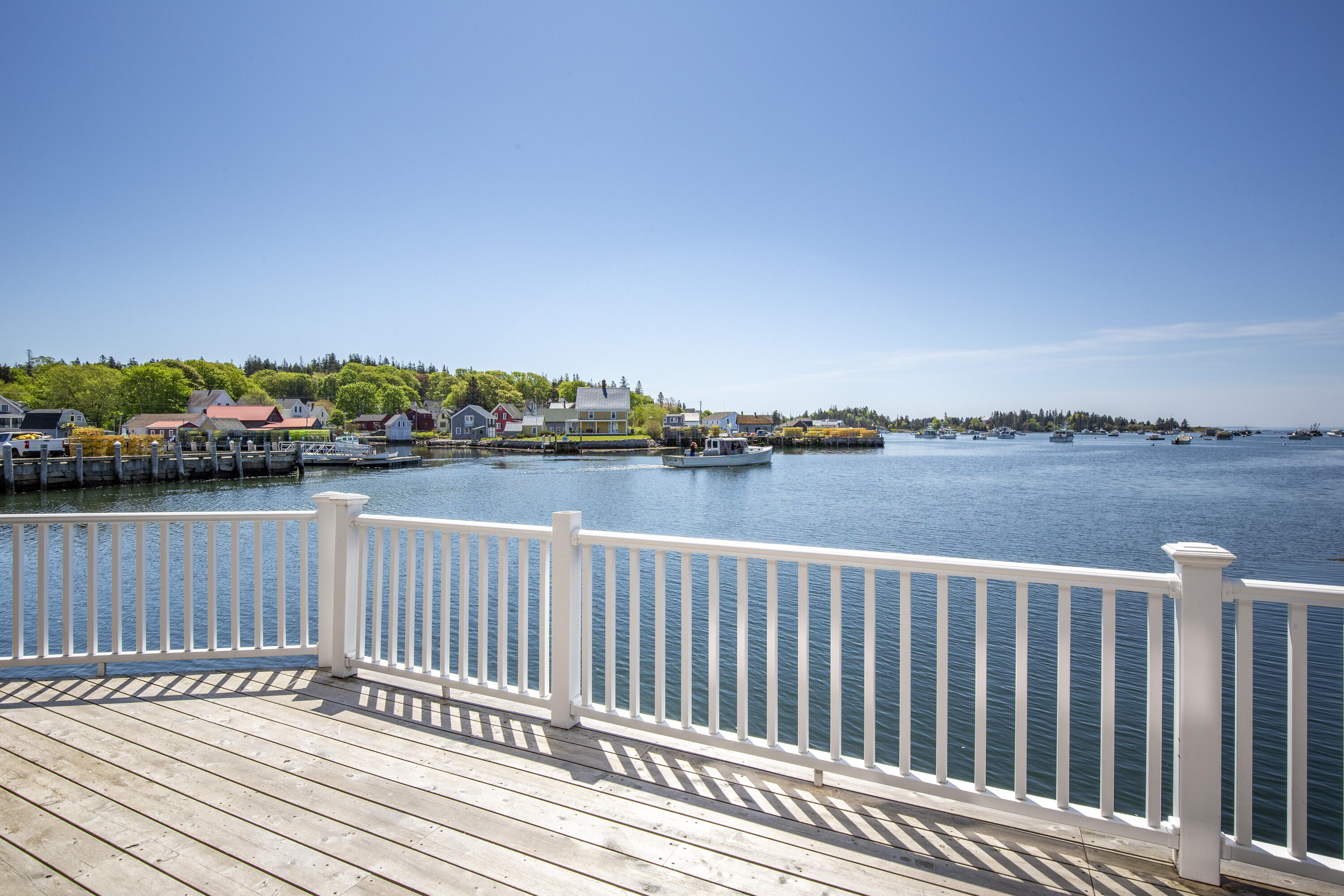 15 Main Street Vinalhaven ME 04863