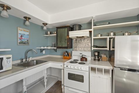 15 Main Street Vinalhaven ME 04863