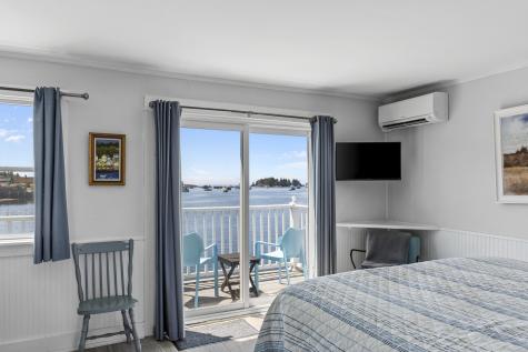 15 Main Street Vinalhaven ME 04863