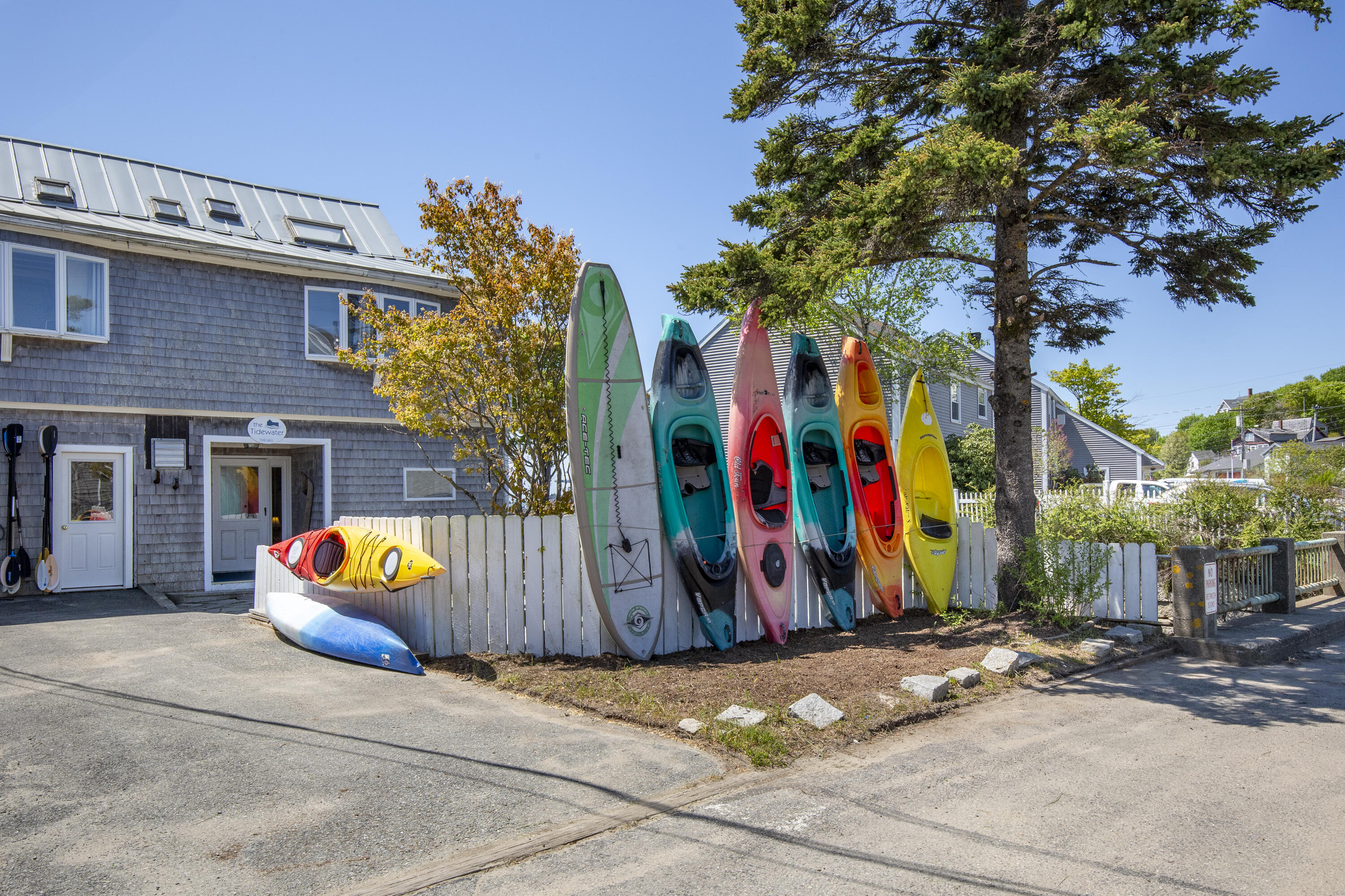 15 Main Street Vinalhaven ME 04863