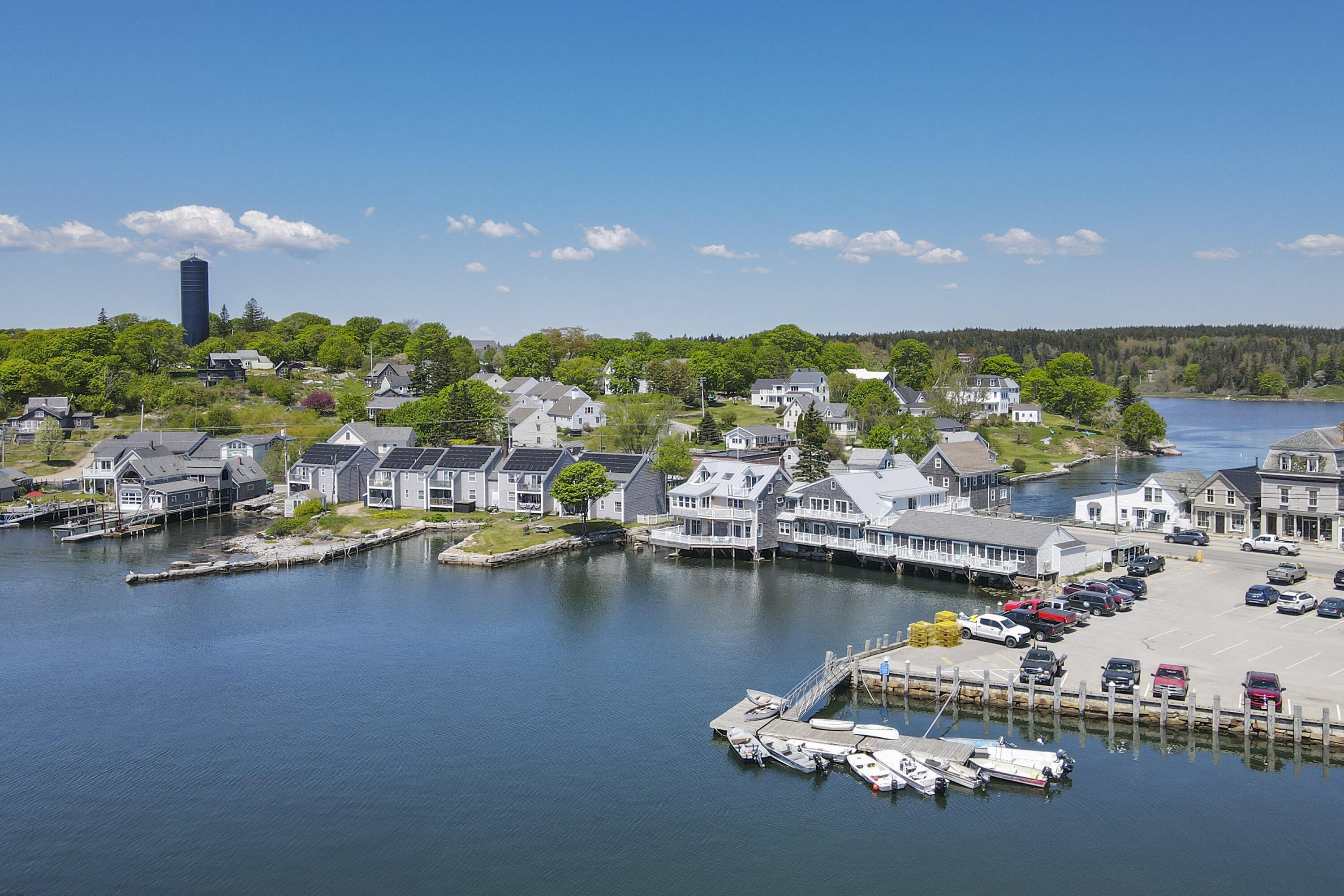 15 Main Street Vinalhaven ME 04863