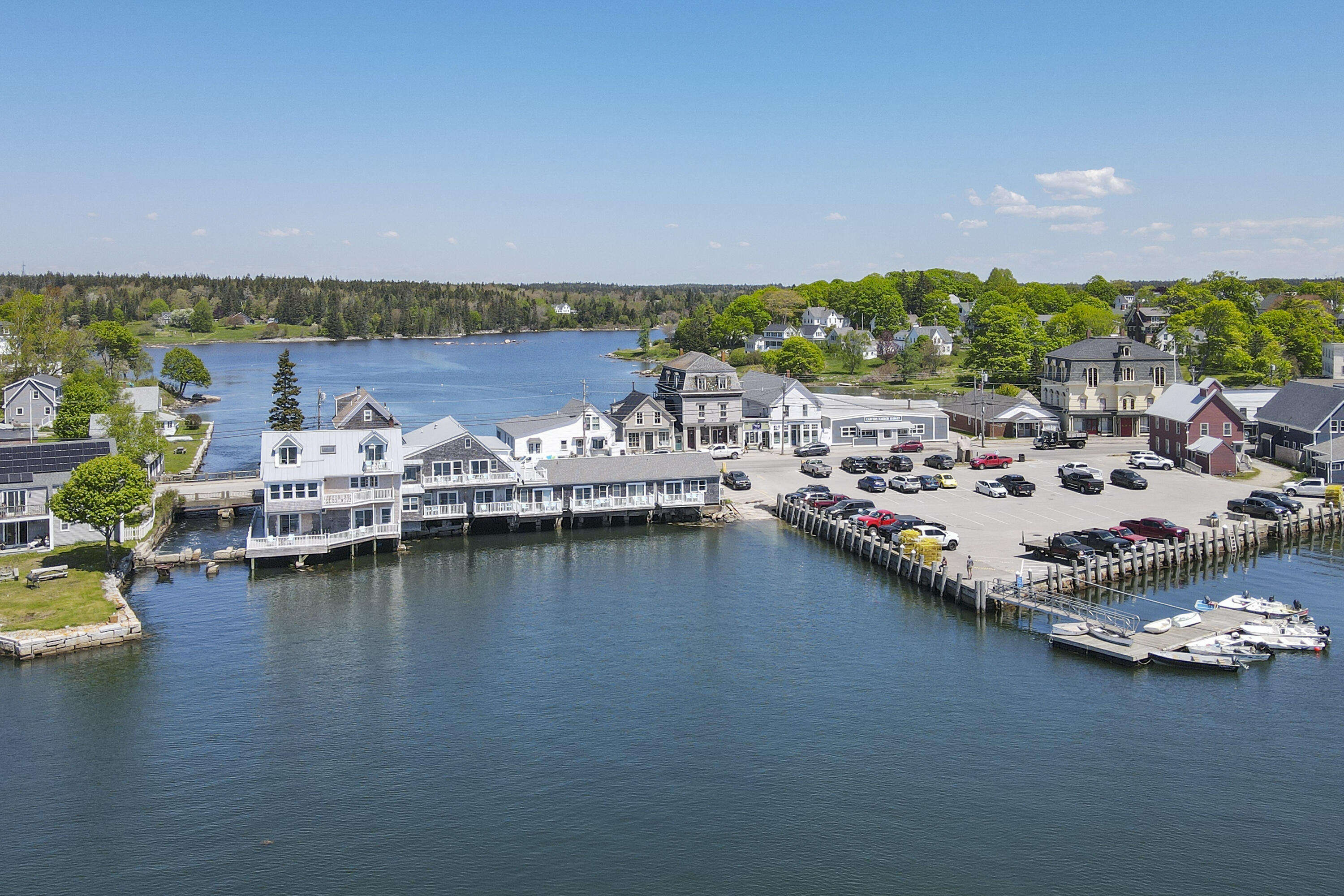 15 Main Street Vinalhaven ME 04863