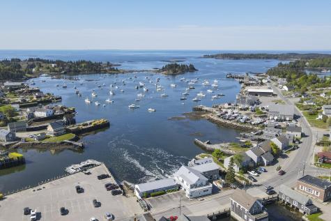 15 Main Street Vinalhaven ME 04863