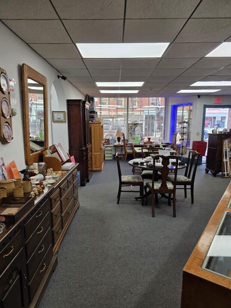 218 Water Street Gardiner ME 04345