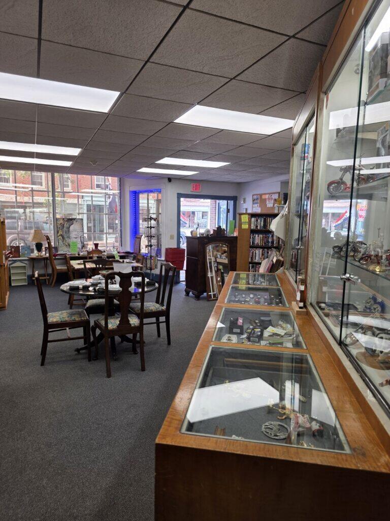 218 Water Street Gardiner ME 04345