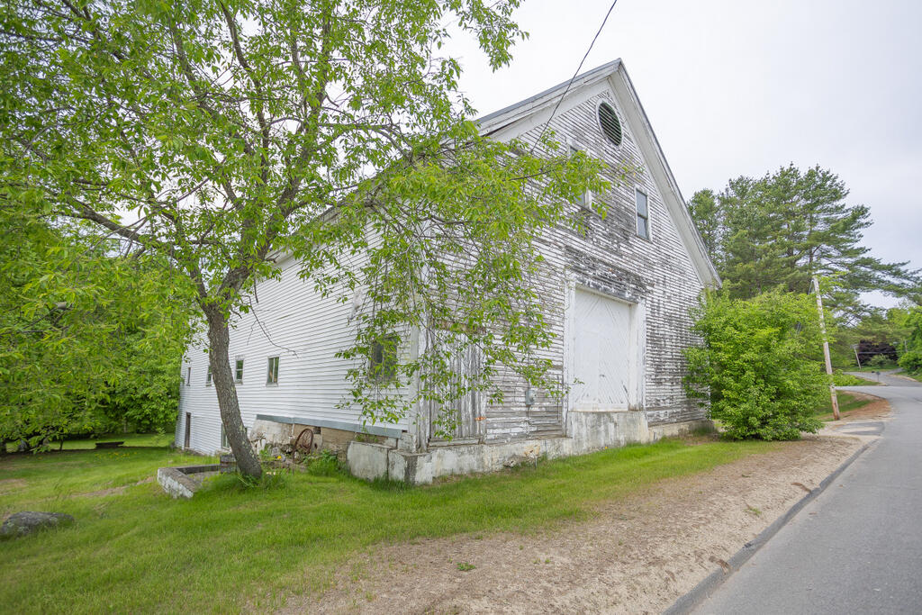 76 East Dixfield Road Jay ME 04239