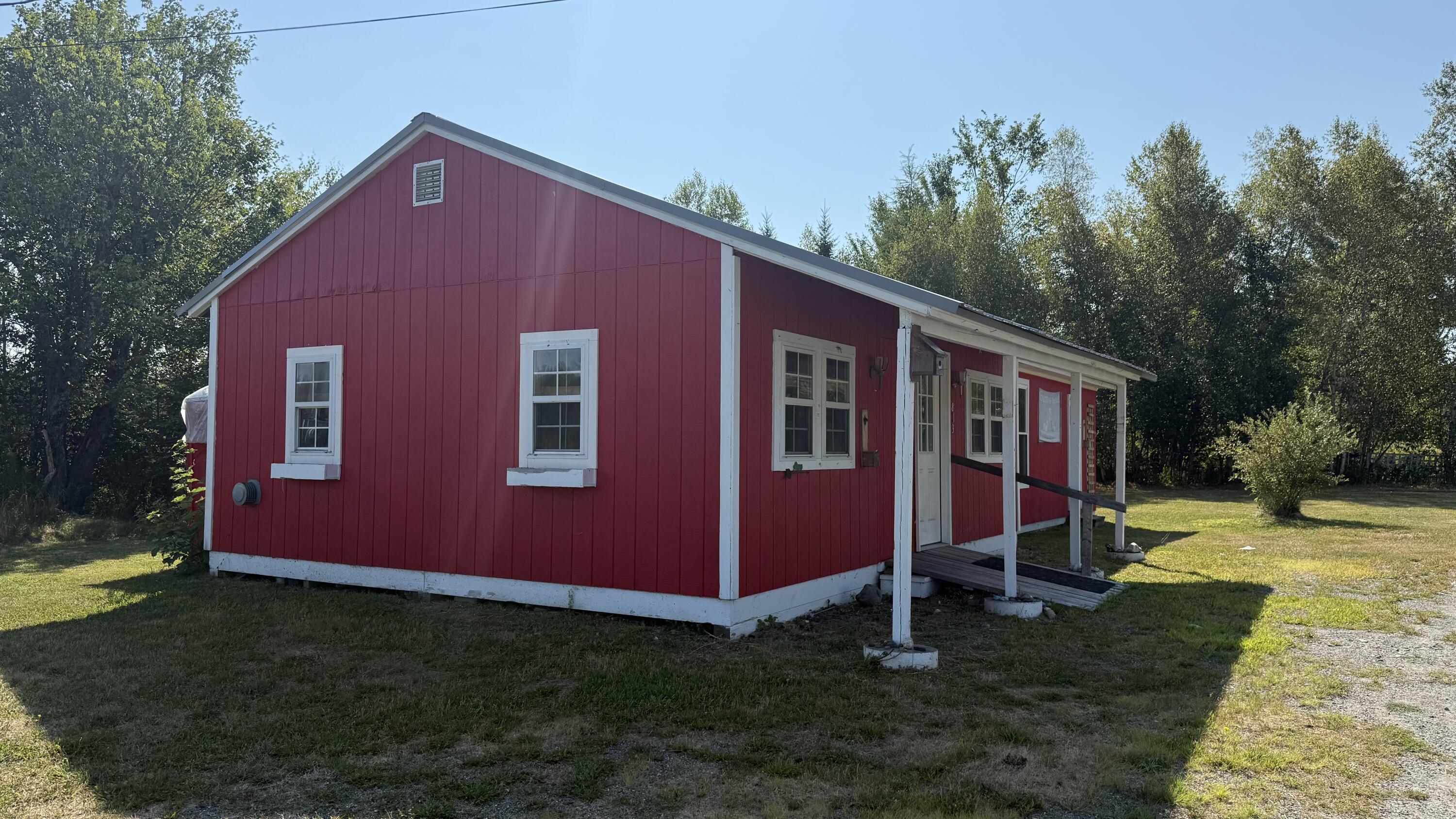 813 Dexter Road Corinna ME 04928