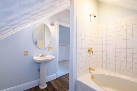 170 Annabessacook Road Winthrop ME 04364