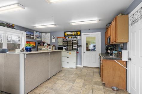 145 E Pond Road Nobleboro ME 04555