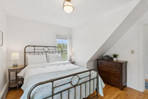 201 Snowball Hill Road Bristol ME 04554