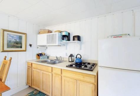 201 Snowball Hill Road Bristol ME 04554