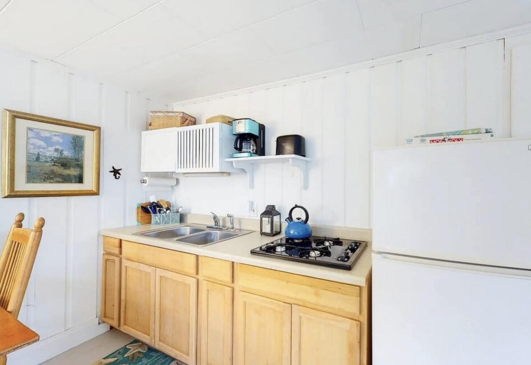 201 Snowball Hill Road Bristol ME 04554