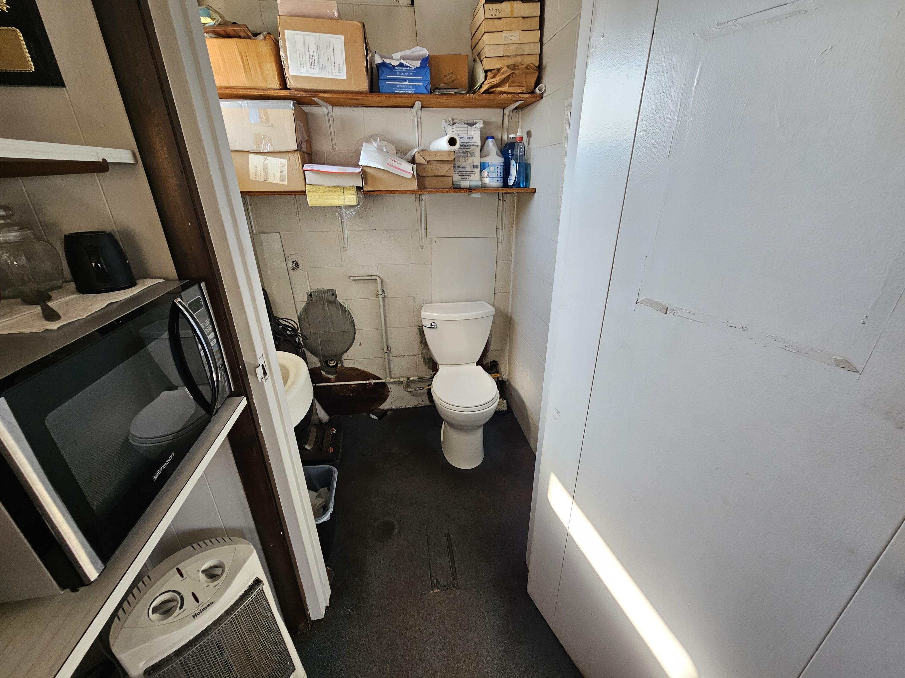 921 Sabattus Street Lewiston ME 04240