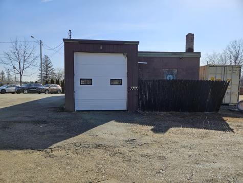 921 Sabattus Street Lewiston ME 04240