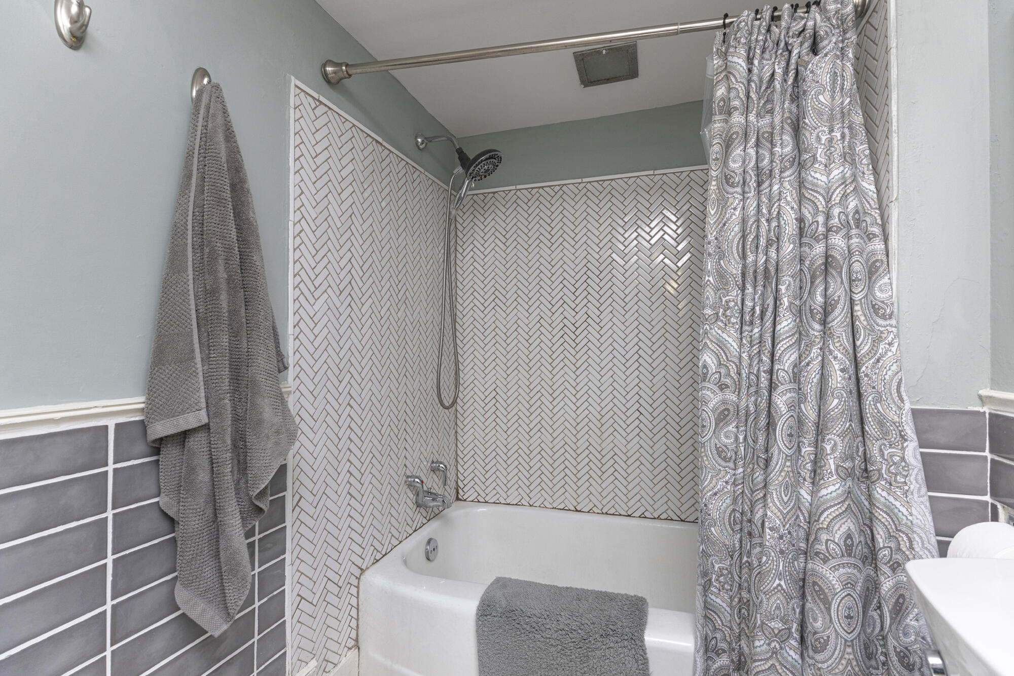 163 State Street Gorham ME 04038