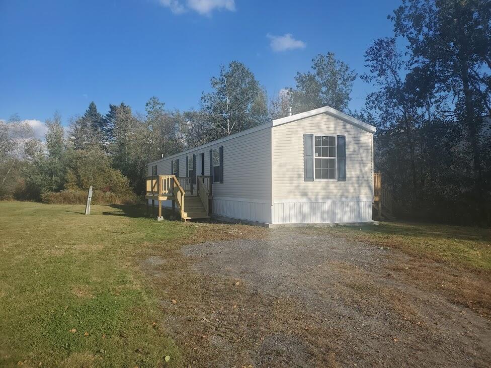 1 Carriage Estates Pittsfield ME 04967
