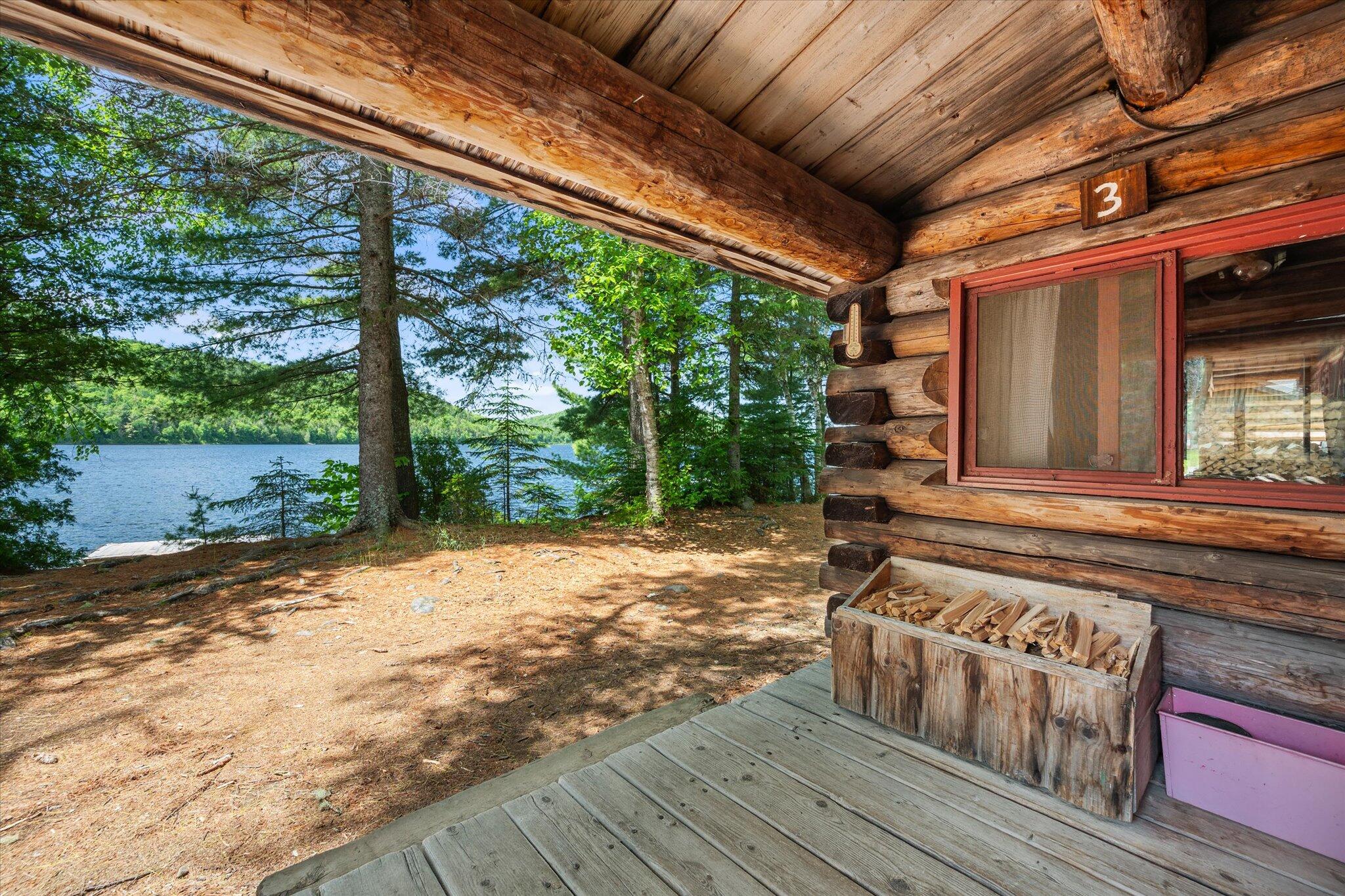 0 Bradford Camps, Munsungan Lake T8 R10 Wels ME 04732