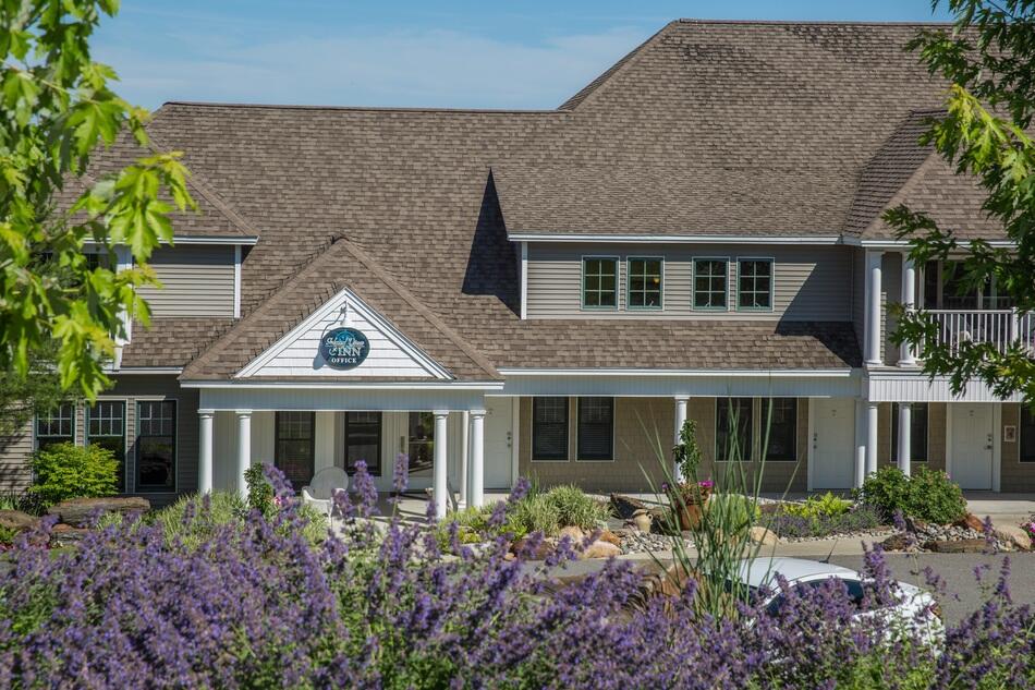 886 Commercial Street Rockport ME 04856