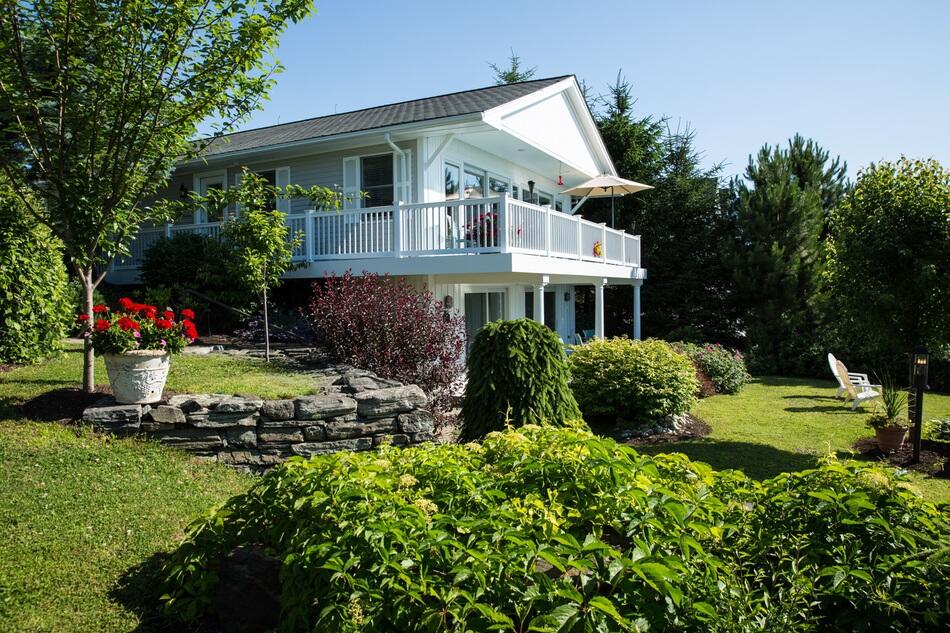 886 Commercial Street Rockport ME 04856