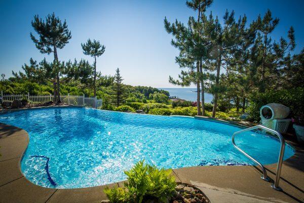 886 Commercial Street Rockport ME 04856