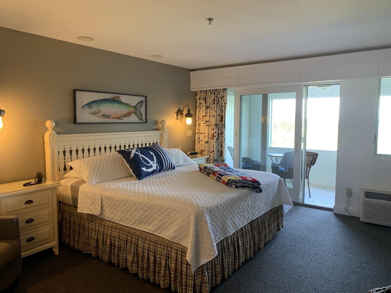 886 Commercial Street Rockport ME 04856