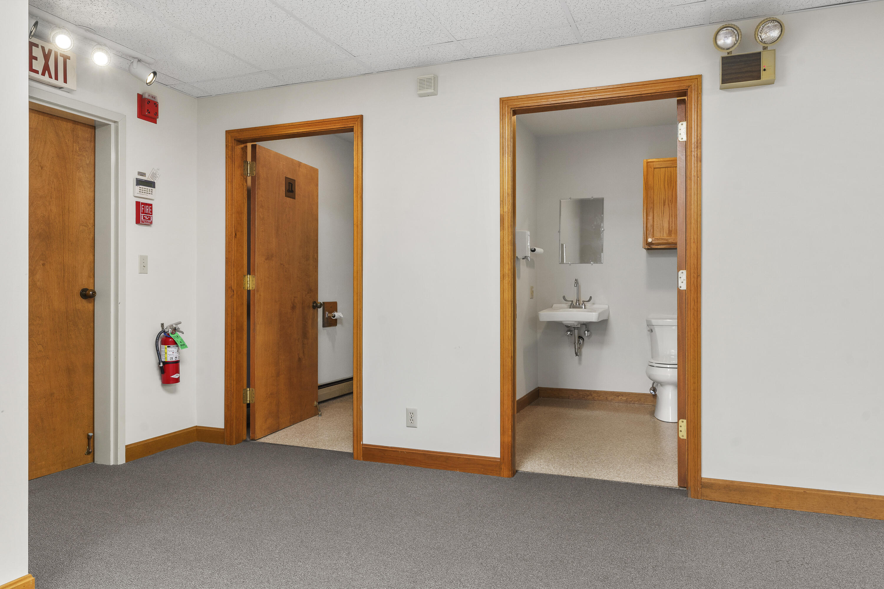 22 Parkers Way Brunswick ME 04011