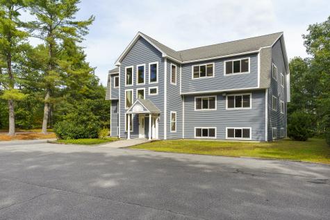 22 Parkers Way Brunswick ME 04011