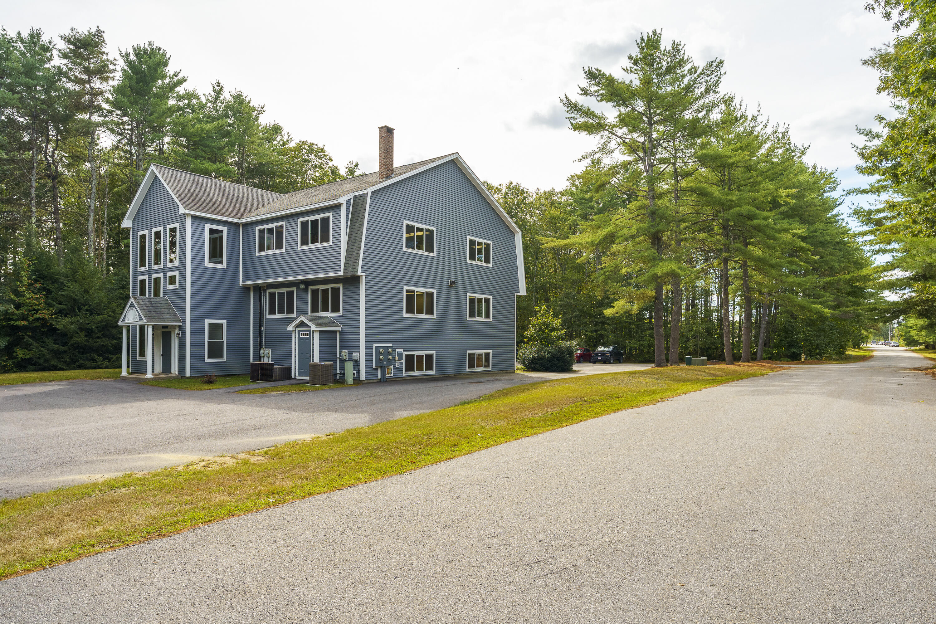 22 Parkers Way Brunswick ME 04011